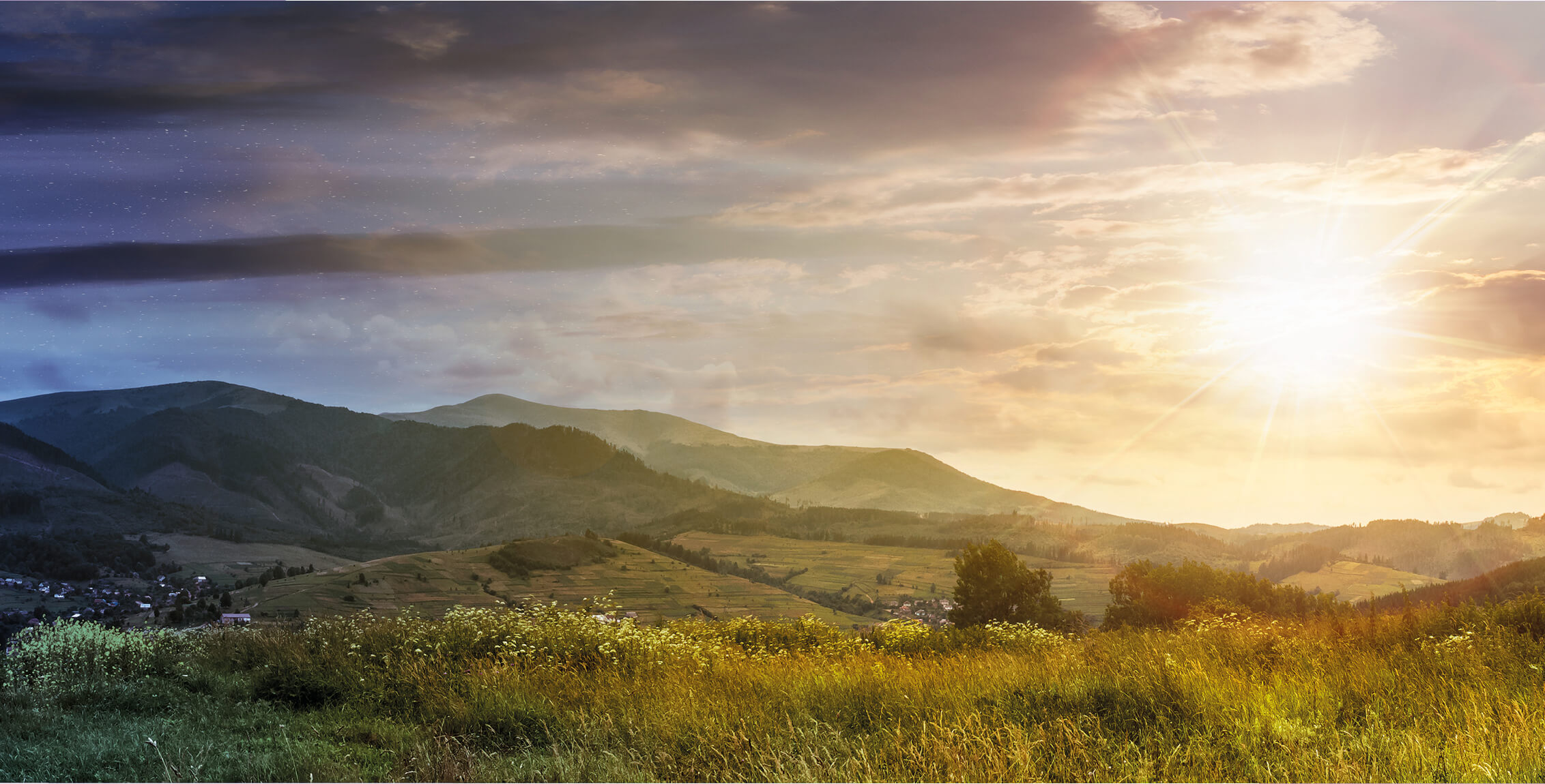 ländliche Landschaft bei Sonnenaufgang