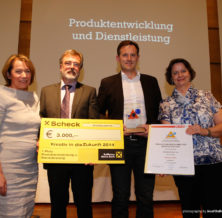 _66R7624 Verleihung des "Kreativ in die Zukunft 2014 Preis“ an ORTNER Geschäftsführer DI Manfred Huber.